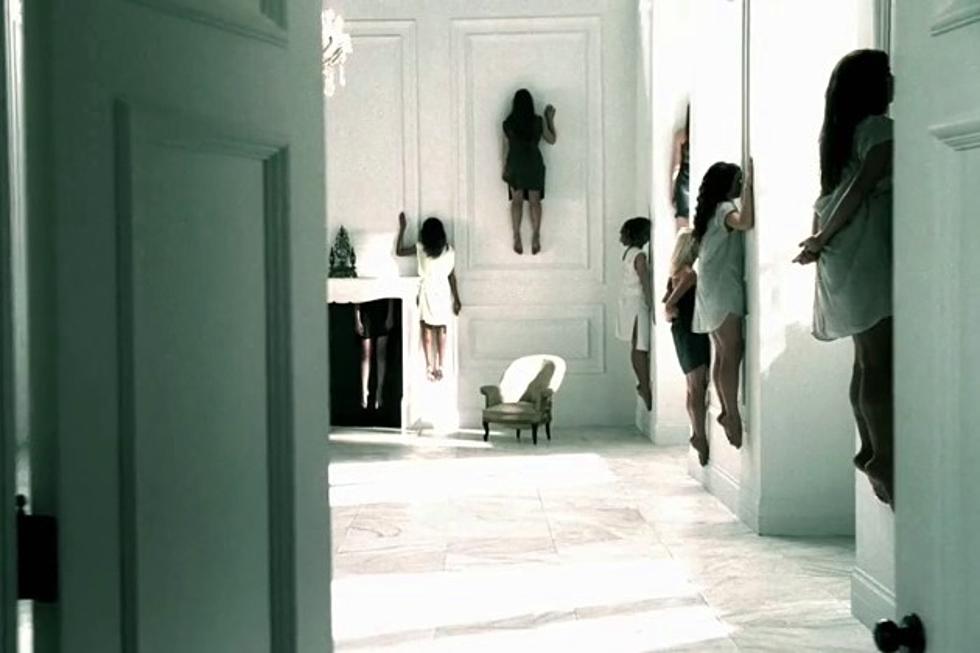 &#8216;American Horror Story: Coven&#8217; Trailer Teaser: The Witching&#8217;s on the Wall!