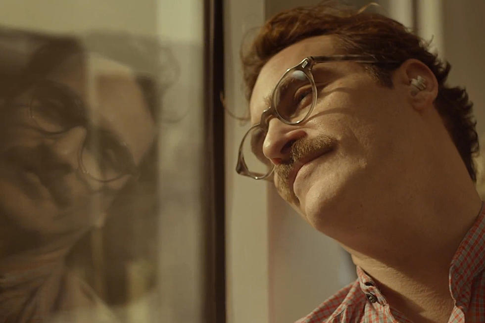 ‘Her’ Trailer: Joaquin Phoenix Falls in Love With a Computer