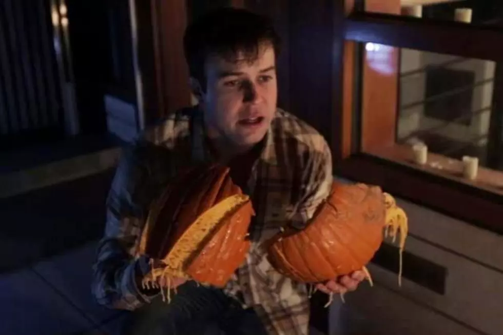 ‘SNL’ Turns Halloween Avenger in Deleted “Don’t Smash My Pumpkin” Sketch