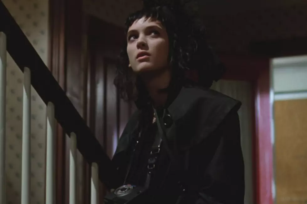 &#8216;Beetlejuice 2&#8242; Might Bring Back Winona Ryder; Sequel Set 27 Years After the Original