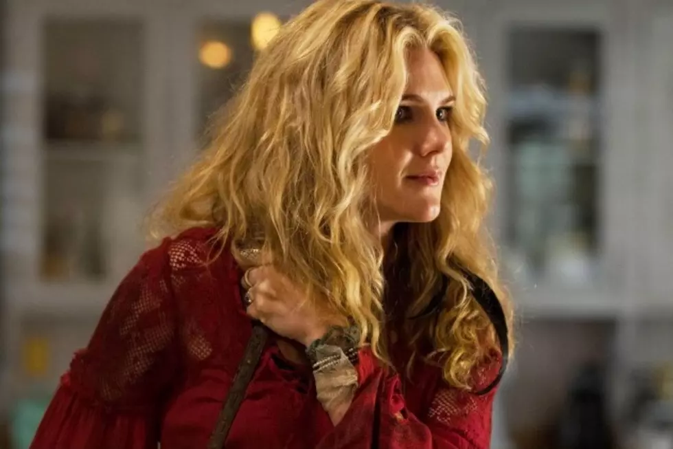 &#8216;American Horror Story: Coven': First Look at Stevie Nicks On Set