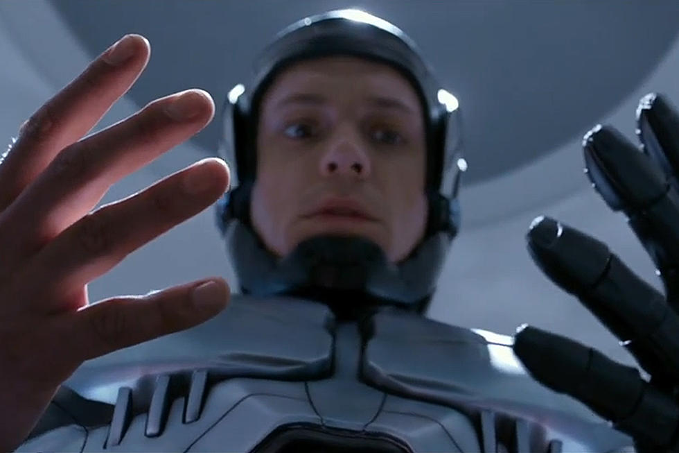 'RoboCop' Trailer: The Ultimate Game of "Bad Cop, RoboCop"