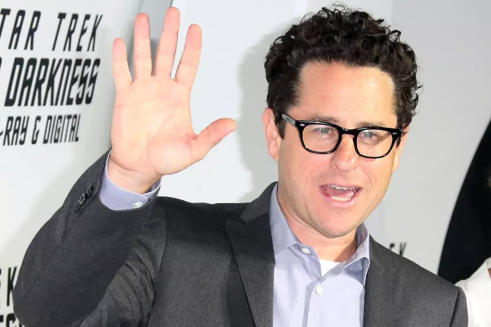 &#8216;Star Wars: Episode 7&#8242; Director J.J. Abrams Reveals the Reason Behind the Writer Swap