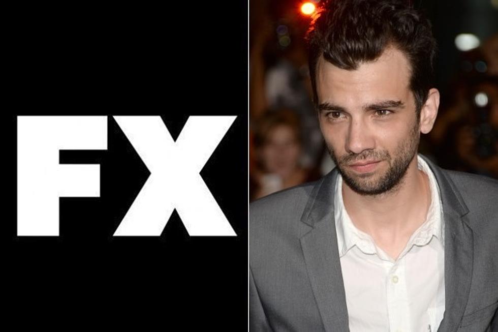 Jay Baruchel Toplines FX Dating Comedy 'Man Seeking Woman'