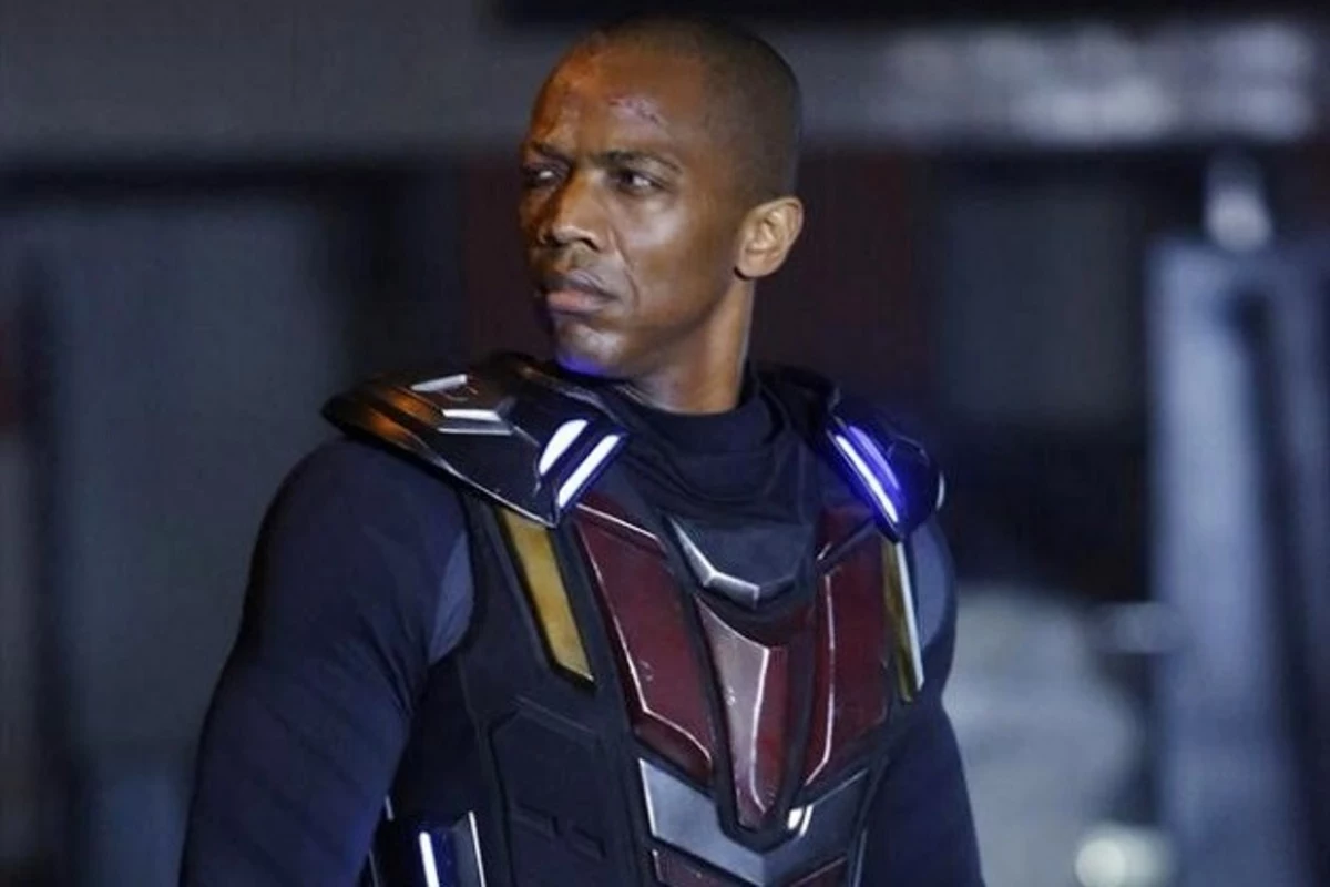 ‘Agents of S.H.I.E.L.D.’ Photos: “End of the Beginning” Has Deathlok ...