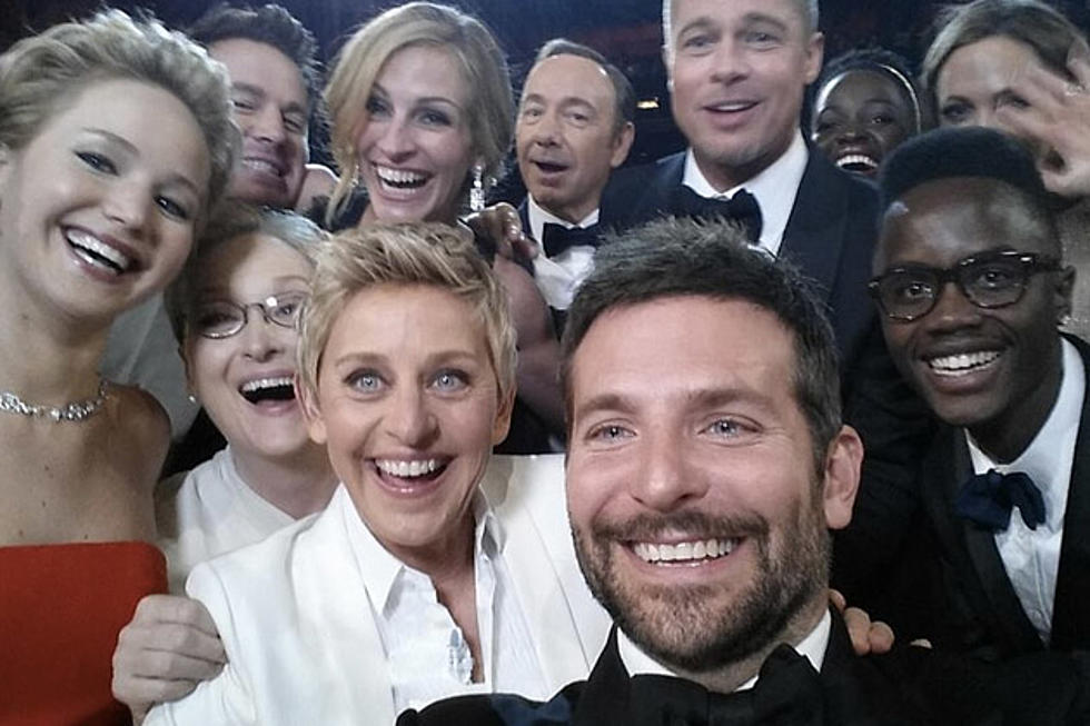 Ellen’s Oscar Selfie Breaks Twitter Retweet Record in Less Than an Hour