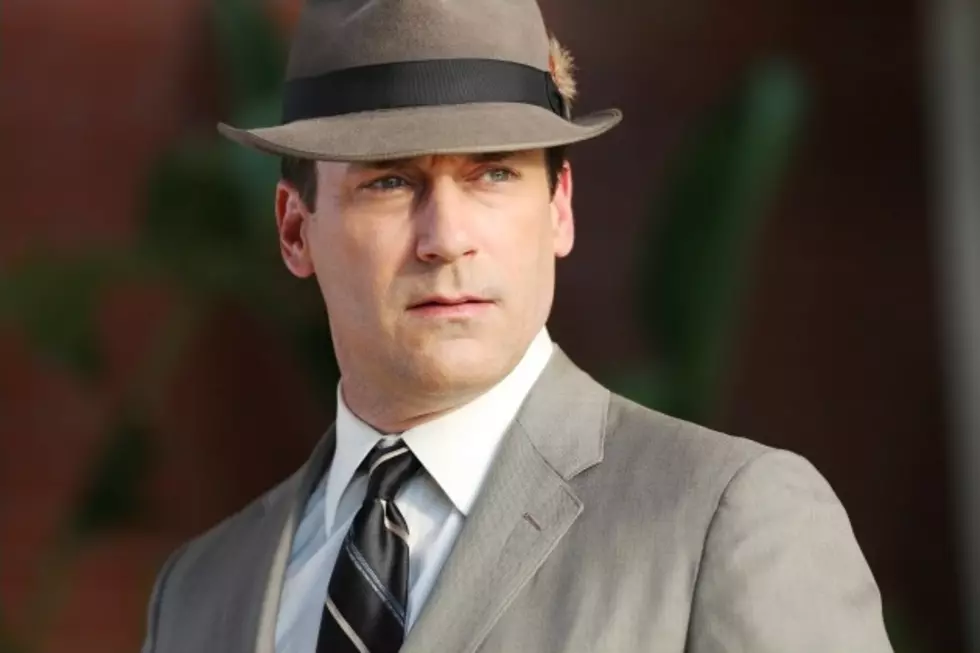 &#8216;Mad Men&#8217; Final Season Premiere Photos: Don Draper Drifts Through &#8220;Time Zones&#8221;