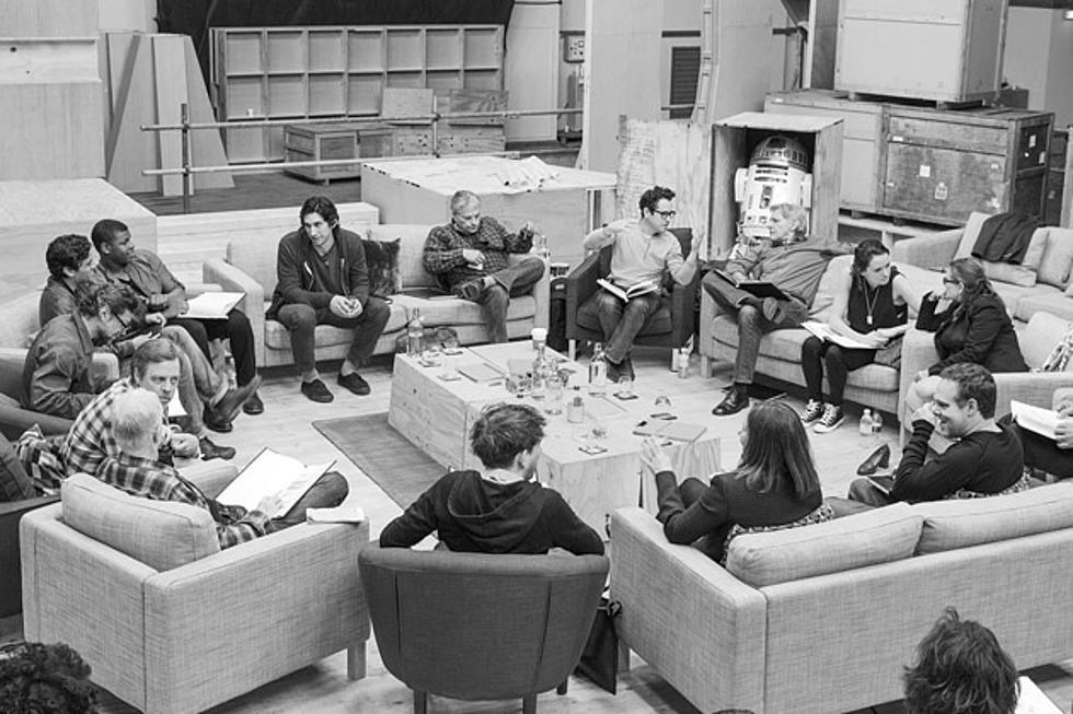 &#8216;Star Wars: Episode 7&#8242; Announces Cast, Original Stars Confirmed to Return