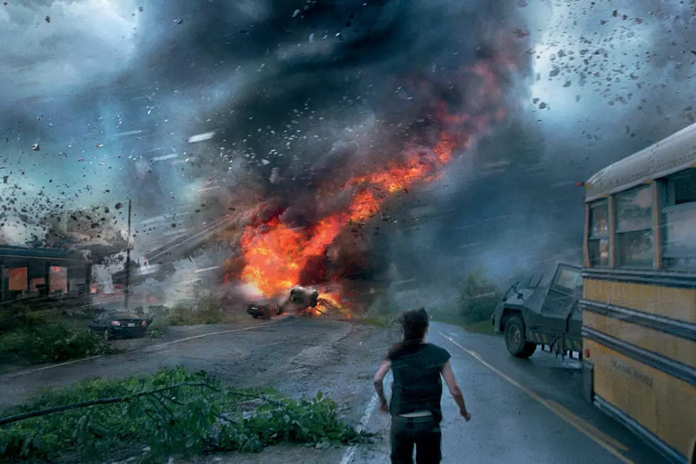‘Into the Storm’ Trailer: Dorothy Knows Nuthin’ About Twisters