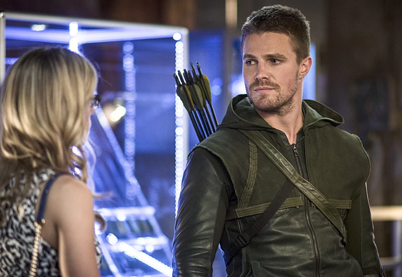 Arrow The Magician Preview First Look At Ras Al Ghul