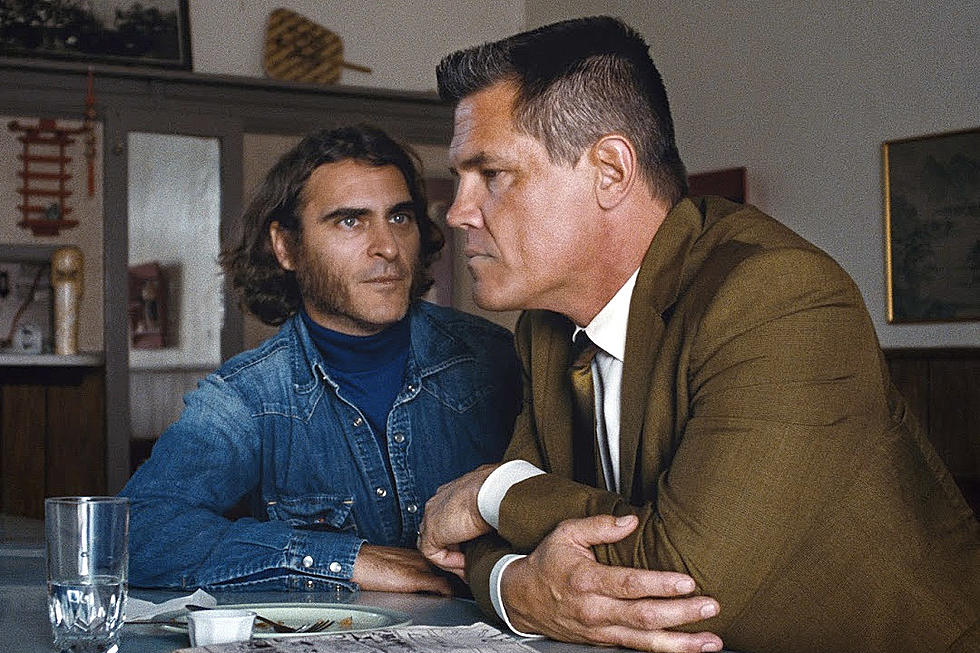 'Inherent Vice' Review: PT Anderson's Stoner 'Top Secret!'