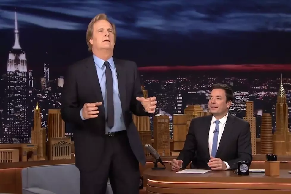 Watch Jeff Daniels Make the Entire ‘Tonight Show’ Audience Dance