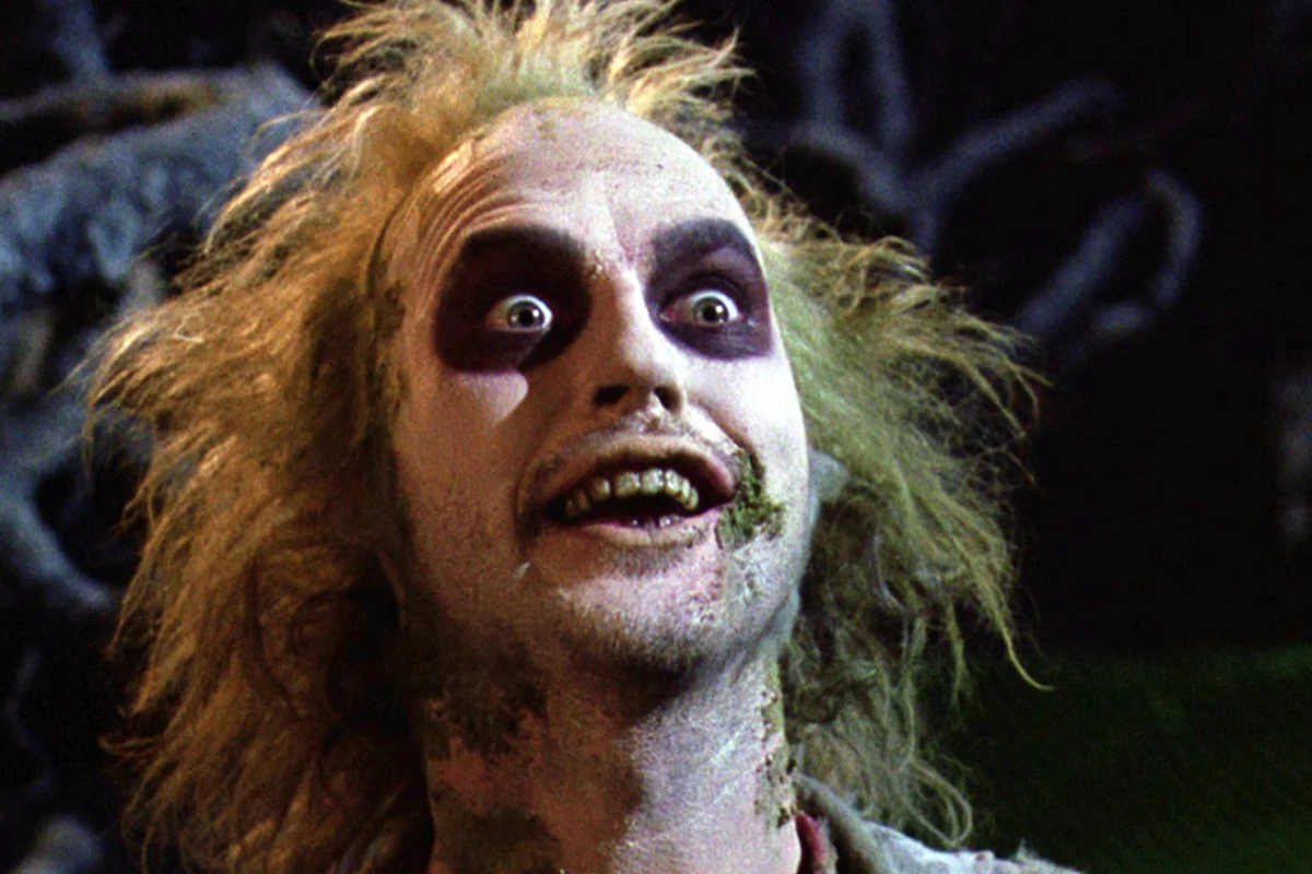 What Color are Beetlejuice'S Eyes 