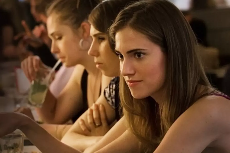 ‘Girls’ Review: “Close Up”