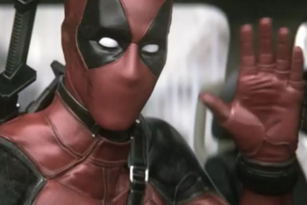 Ryan Reynolds Teases His ‘Deadpool’ Costume