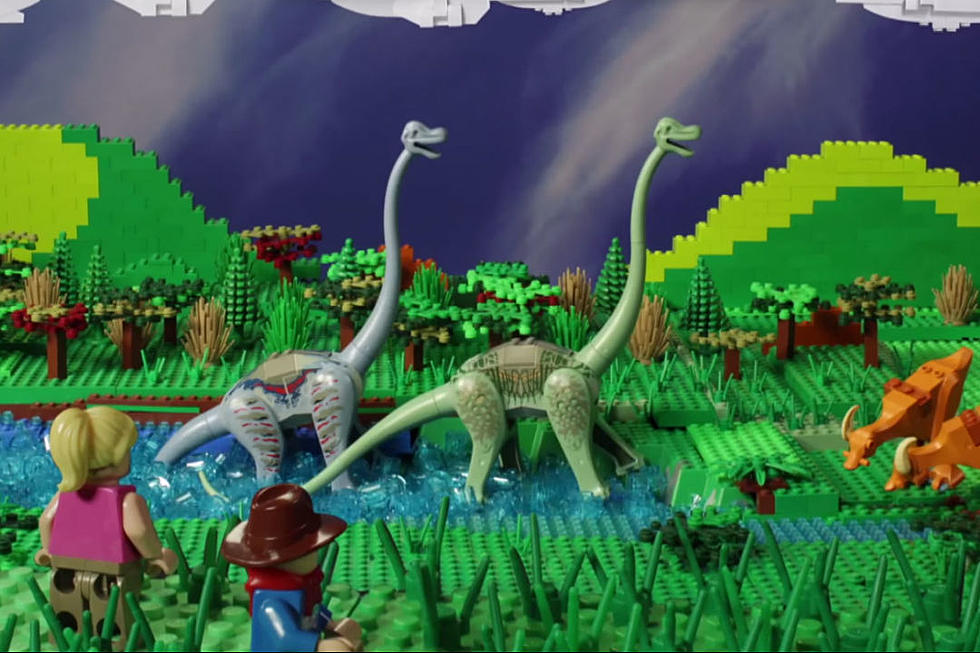 ‘Jurassic Park’ Gets Re-created by Father, Daughter and $100,000 Worth of Legos