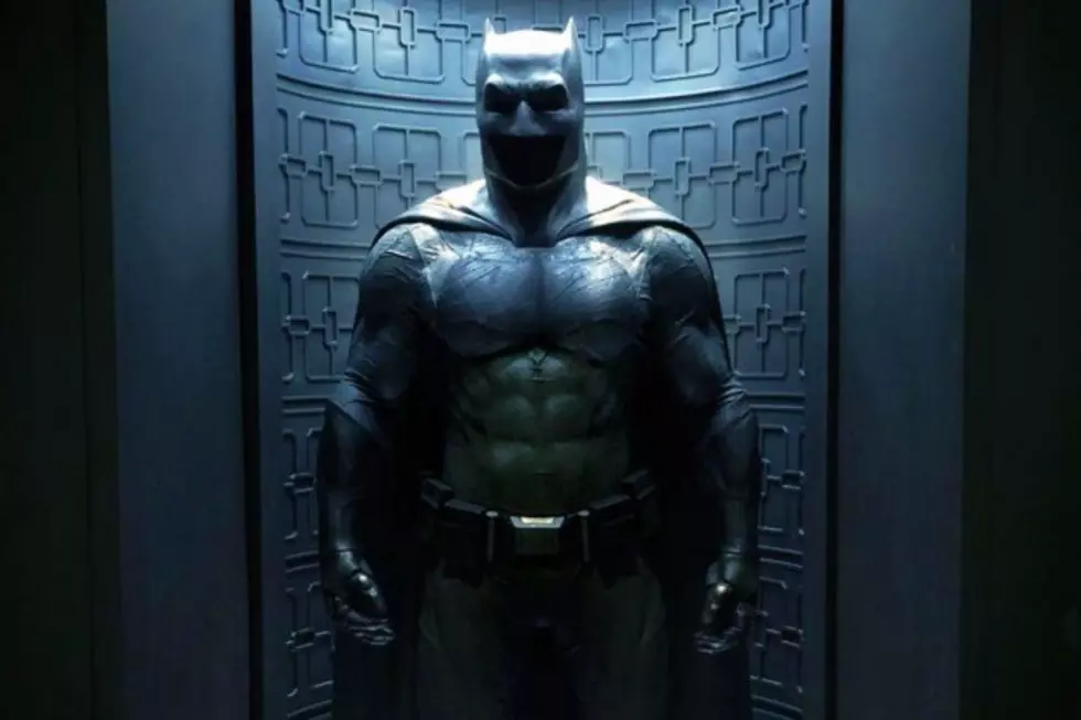Full Batman Costume From ‘Batman vs. Superman’ Revealed by Director Zack Snyder