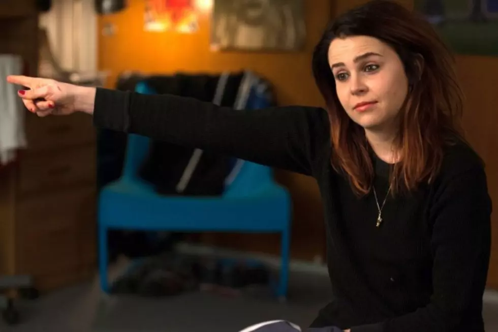 ‘Independence Day 2’ Didn’t Bring Back Mae Whitman, and Some Men Think It’s All About Sexism