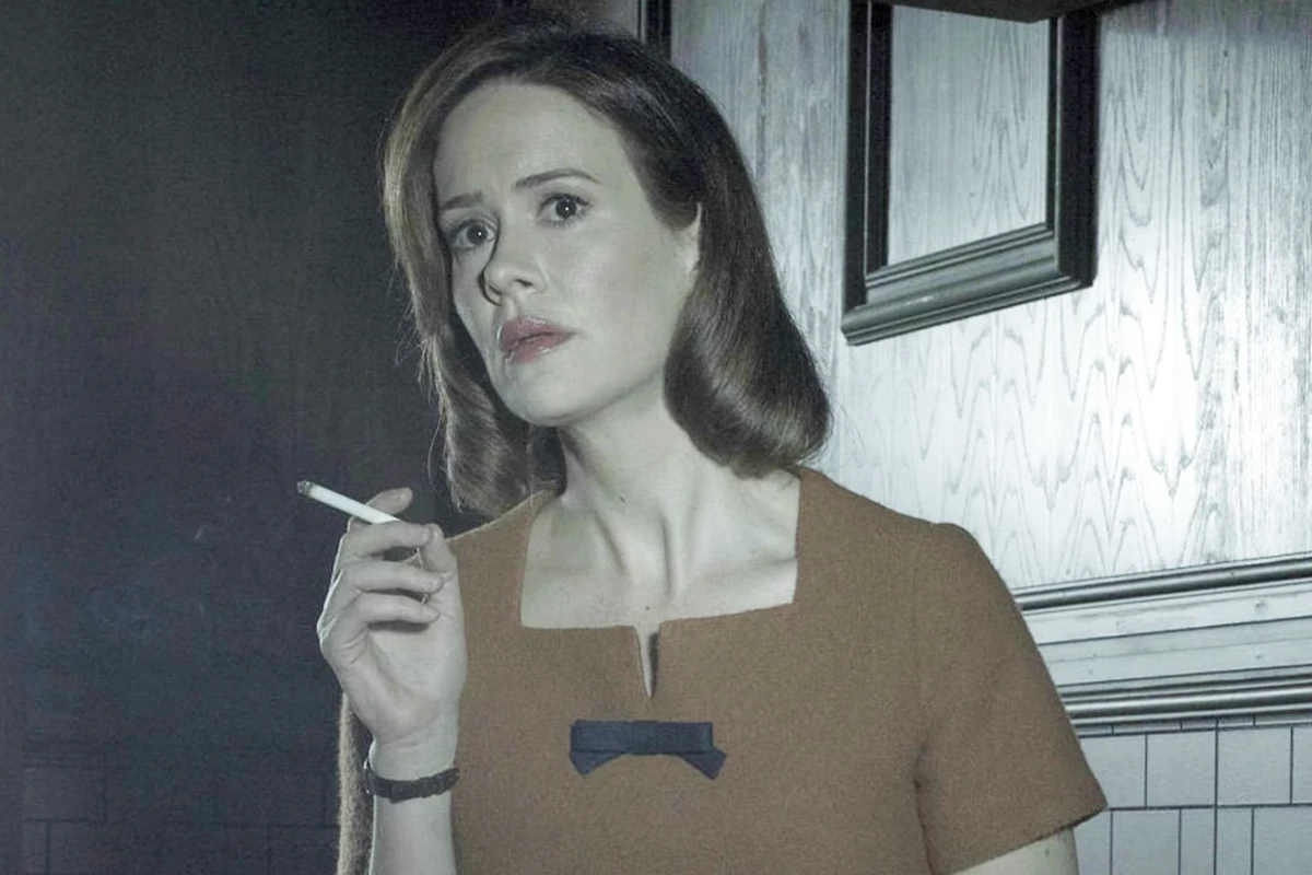 American Horror Storys Sarah Paulson Debunks Hotel Cast 