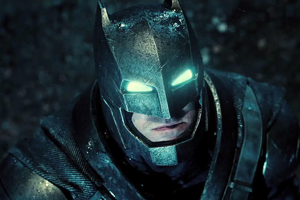 The Official 'Batman vs. Superman' Plot Synopsis Reveals Why the Two  Superheroes Are Fighting