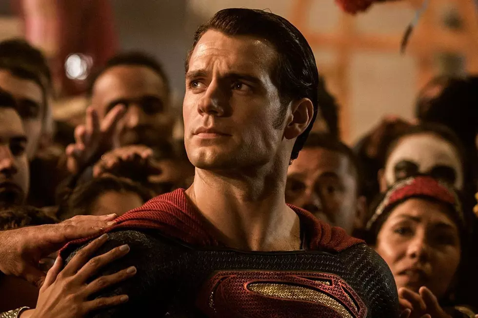 ‘Batman v Superman’ Reveals Alternate IMAX Trailer
