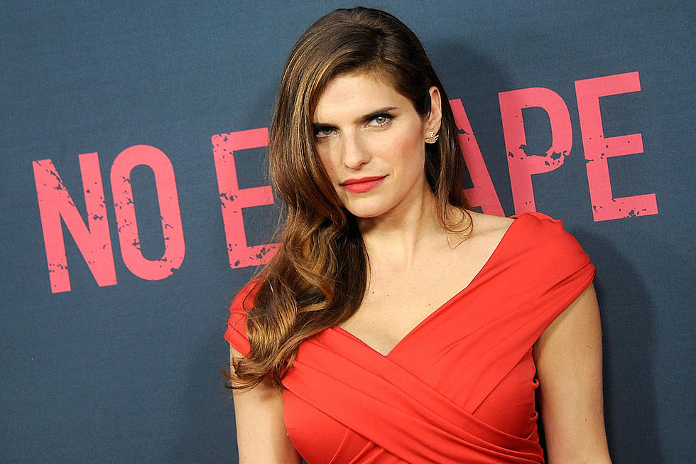 Lake Bell on ‘No Escape,’ Throwing Children, and Directing ‘Big-Ass Movies’