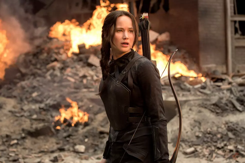 Jennifer Lawrence Isn’t Happy In First ‘Mockingjay Part 2' Clip