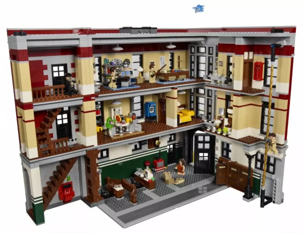 Louisiana LEGO Store Now Open [Video]