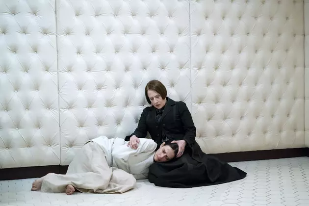 ‘Penny Dreadful is Asylum-Bound in First Season 3 Photo and Synopsis