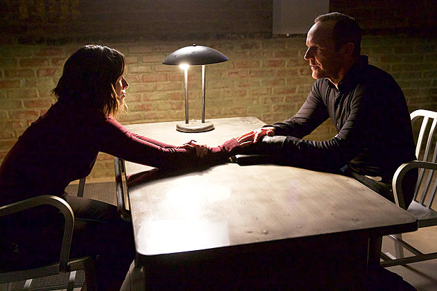 Review: ‘Agents of S.H.I.E.L.D.’ Needs Serious ‘Closure’ For its Ward Problem
