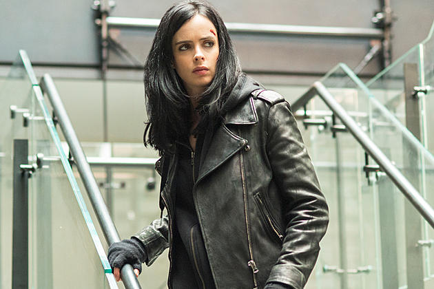 Here’s Why ‘Jessica Jones’ Only Wore One (Iconic) Outfit All Series