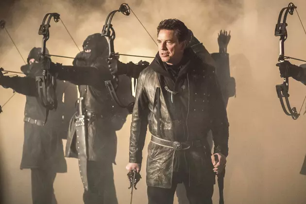 ‘Arrow’ Review: ‘Sins of the Father’ Still Can’t Solve its Malcolm Merlyn Problem