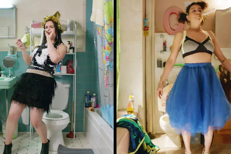 Spend a Year in the Bathroom With First ‘Broad City’ Season 3 Clip