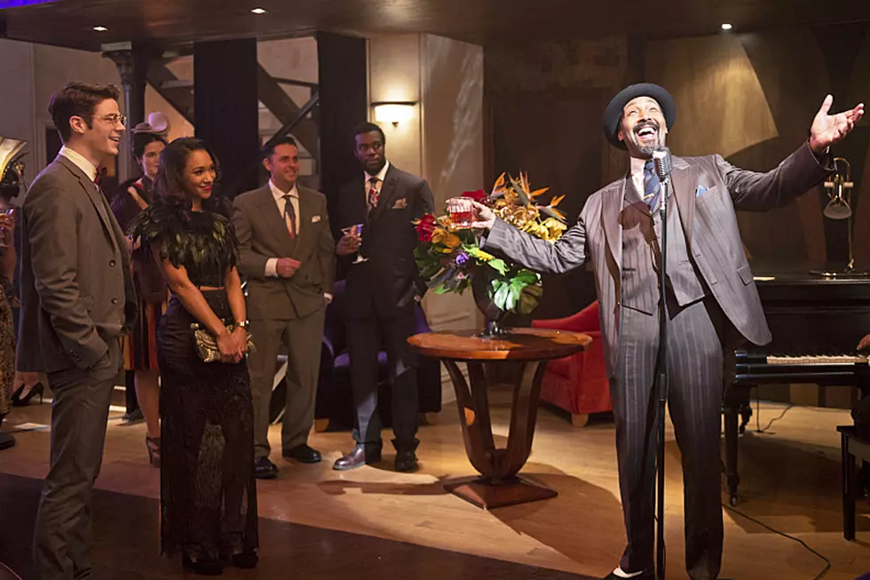 Jesse L. Martin Finally Sings in ‘Flash’ ‘Welcome to Earth-2’ Photos
