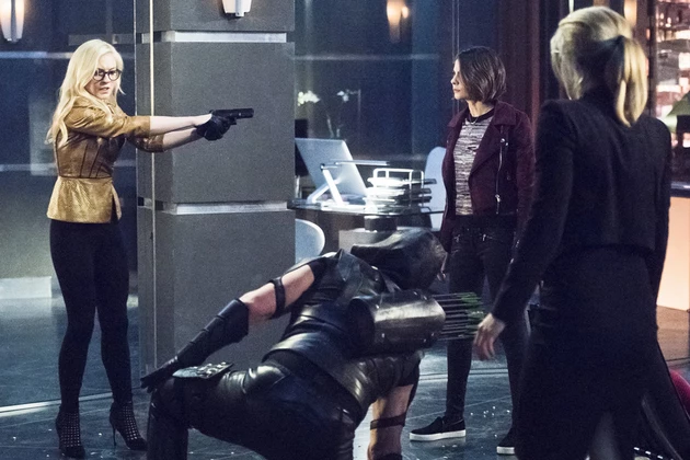 Review: ‘Arrow’ Lights a ‘Beacon of Hope,’ or ‘Die Hard With Robot Bees’
