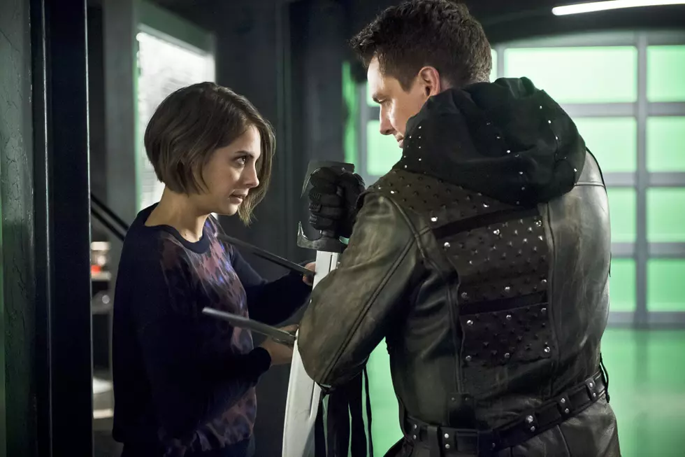 Review: ‘Arrow’ Finally Ends Grave Mystery With Shocking Death at ‘Eleven-Fifty-Nine’