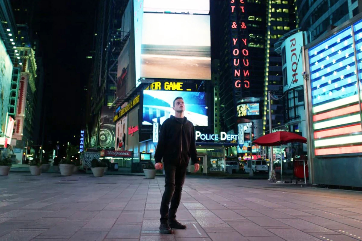 Mr. Robot' Teases a Changed World in First Season 2 Teaser