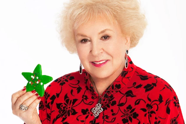 Doris Roberts, Star of ‘Everybody Loves Raymond,’ Dies at 90