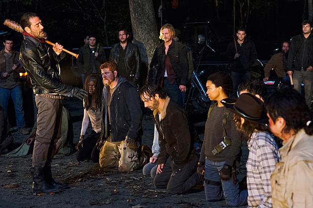 ‘Walking Dead’ Boss Defends ‘Star Trek’-Style Cliffhanger: ‘We Wanted to Stay on Your Mind’