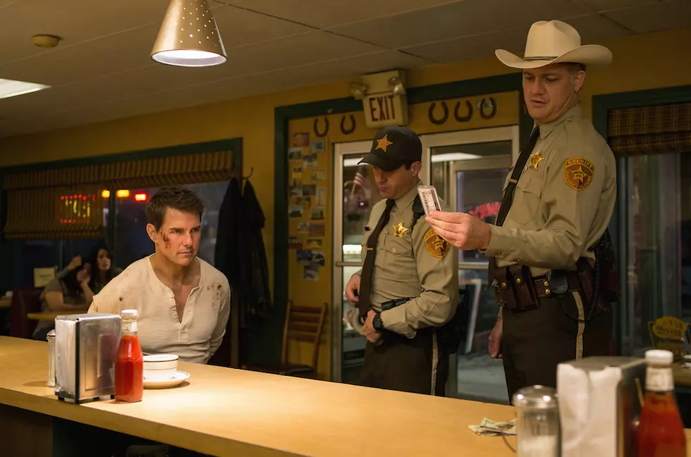 ‘Jack Reacher: Never Go Back’ Trailer: Contrary to This Film’s Title, Tom Cruise Goes Back to the ‘Jack Reacher’ Franchise