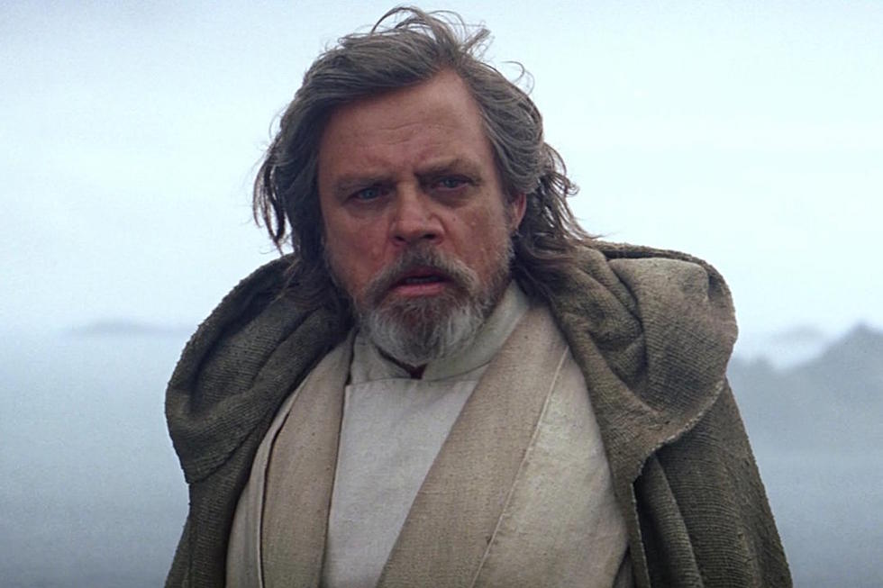 Mark Hamill Offers an Update on Dark Side Luke Suspicions in ‘The Last Jedi’