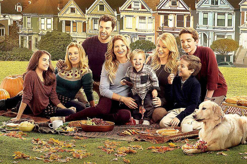 ‘Fuller House’ Season 2 Sets December Premiere With First Poster