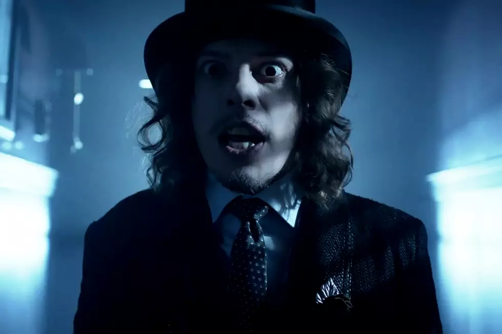 ‘Gotham’ Reveals its Creepy Mad Hatter in New Season 3 Footage