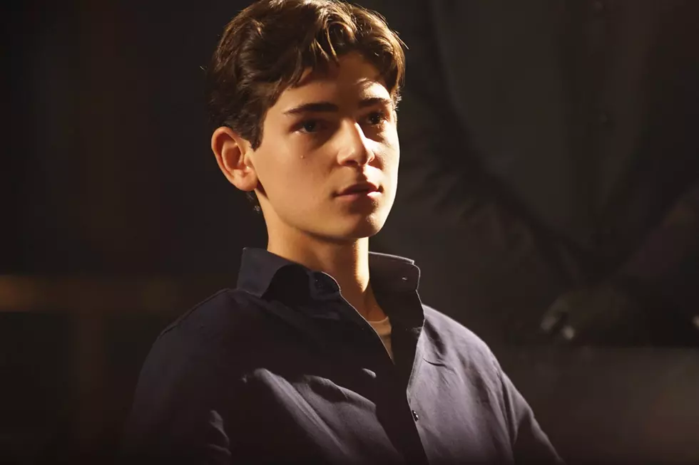'Gotham' Season 3 Clips See Bruce Tempt the Court of Owls