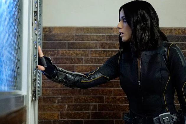 Agents of SHIELD Review: 'Lockup' Does Ghost 'Prison Break'