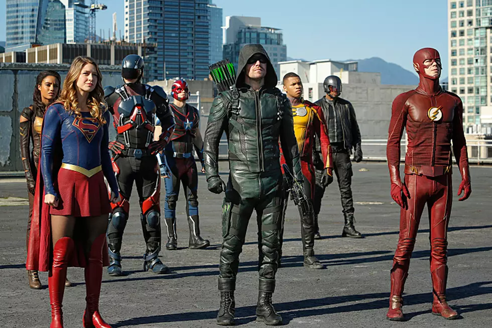 ‘Flash,’ ‘Arrow,’ ‘Supergirl’ and ‘Legends’ Assemble in Full Crossover Photos!