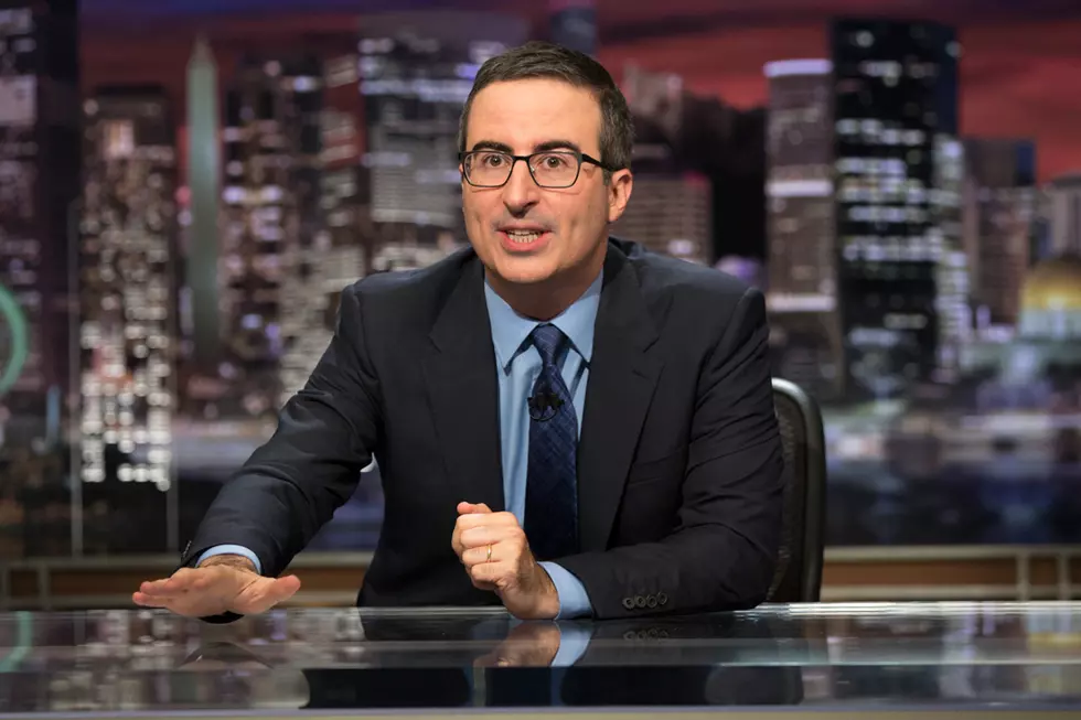 John Oliver Apologizes for Past Trump, Cubs Predictions