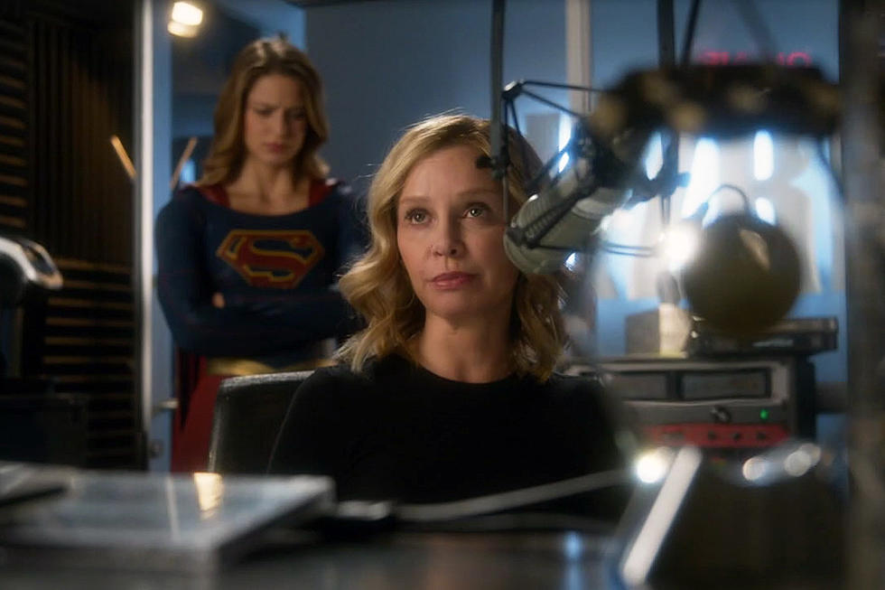 Calista Flockhart’s Cat Grant May Return to ‘Supergirl’ in 2017