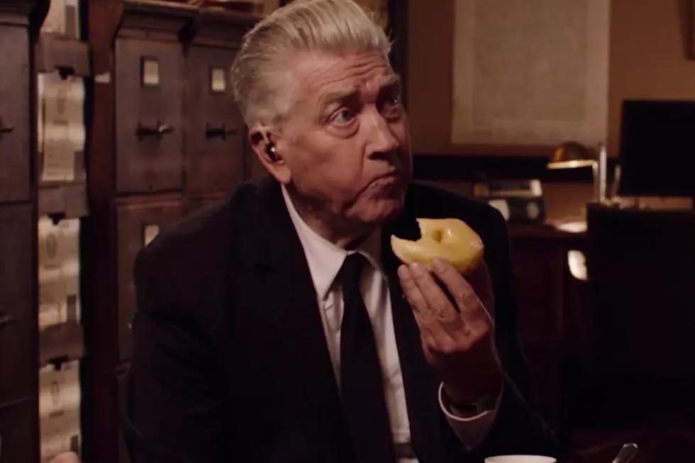 ‘Twin Peaks’ David Lynch Returns as Gordon in New 2017 Teaser