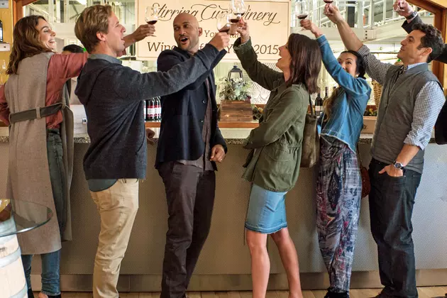 First Look at Cobie Smulders, Keegan-Michael Key’s Netflix ‘Friends From College’